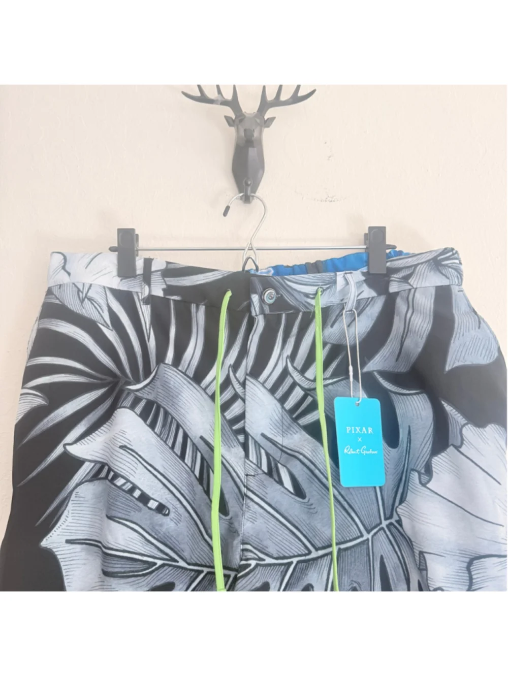 Men's Robert Graham Pixar Swim Trunks XL Black White Tropical Print